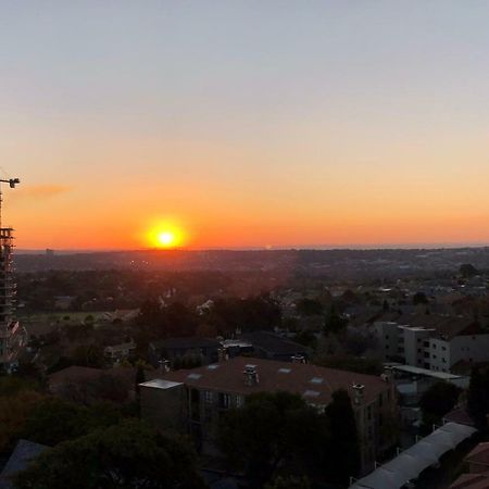 Sandton Skye Suites Йоганнесбурґ Екстер'єр фото