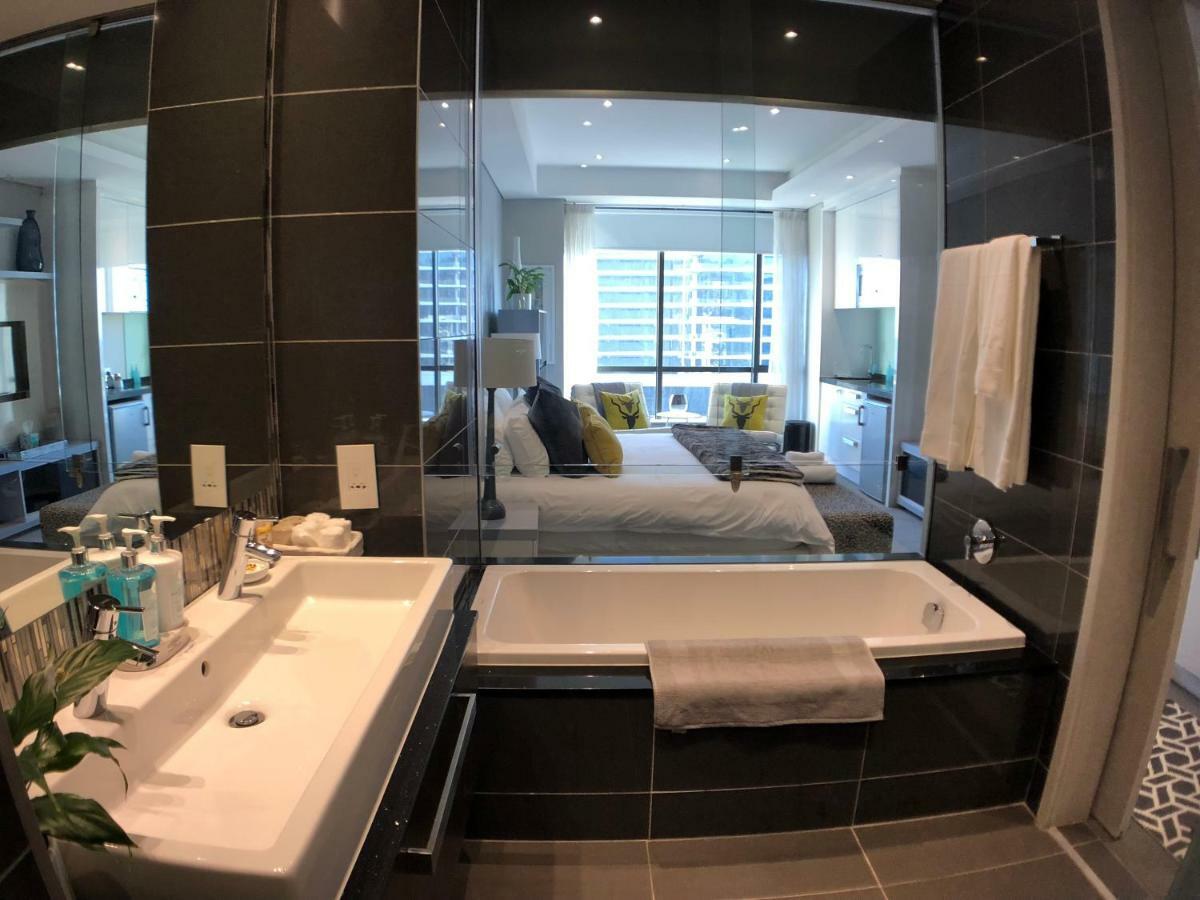 Sandton Skye Suites Йоганнесбурґ Екстер'єр фото